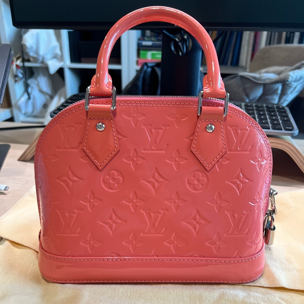 Louis Vuitton Vernis Alma BB